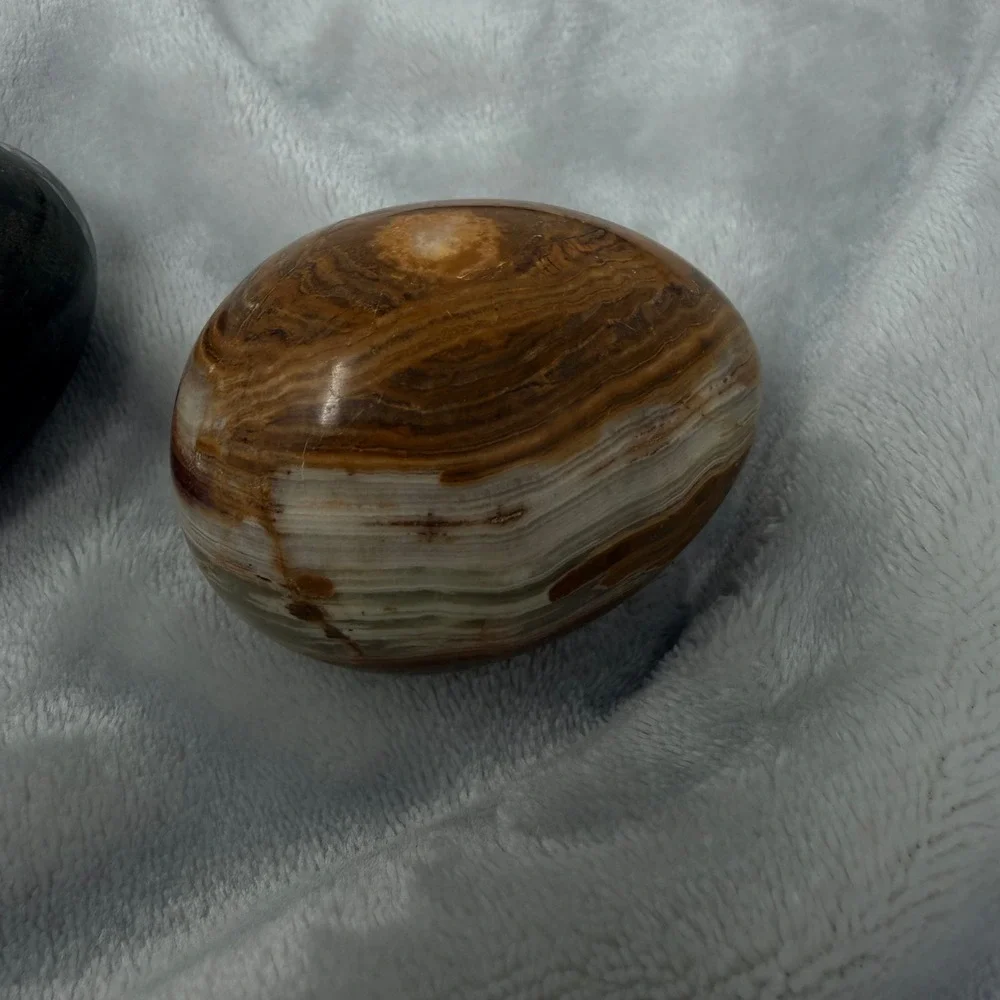 Vintage‎ Polished Stone Marble Onyx Decorative Eggs Black White Brown Set of 2